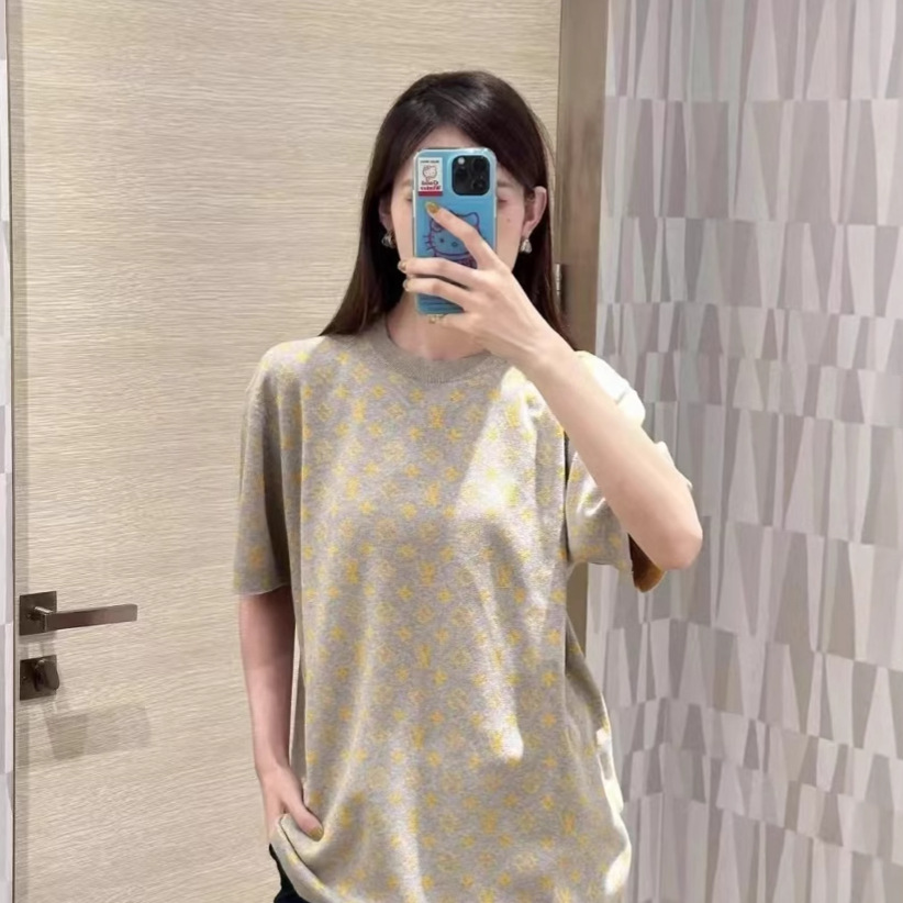 Осенняя модная трикотажная футболка с коротким рукавом подходит для мужчин и женщин