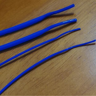 �{ɫ�F������s�ܣ�0.8mm��2.5mm�t����е���{ɫ�F������s�܃r��