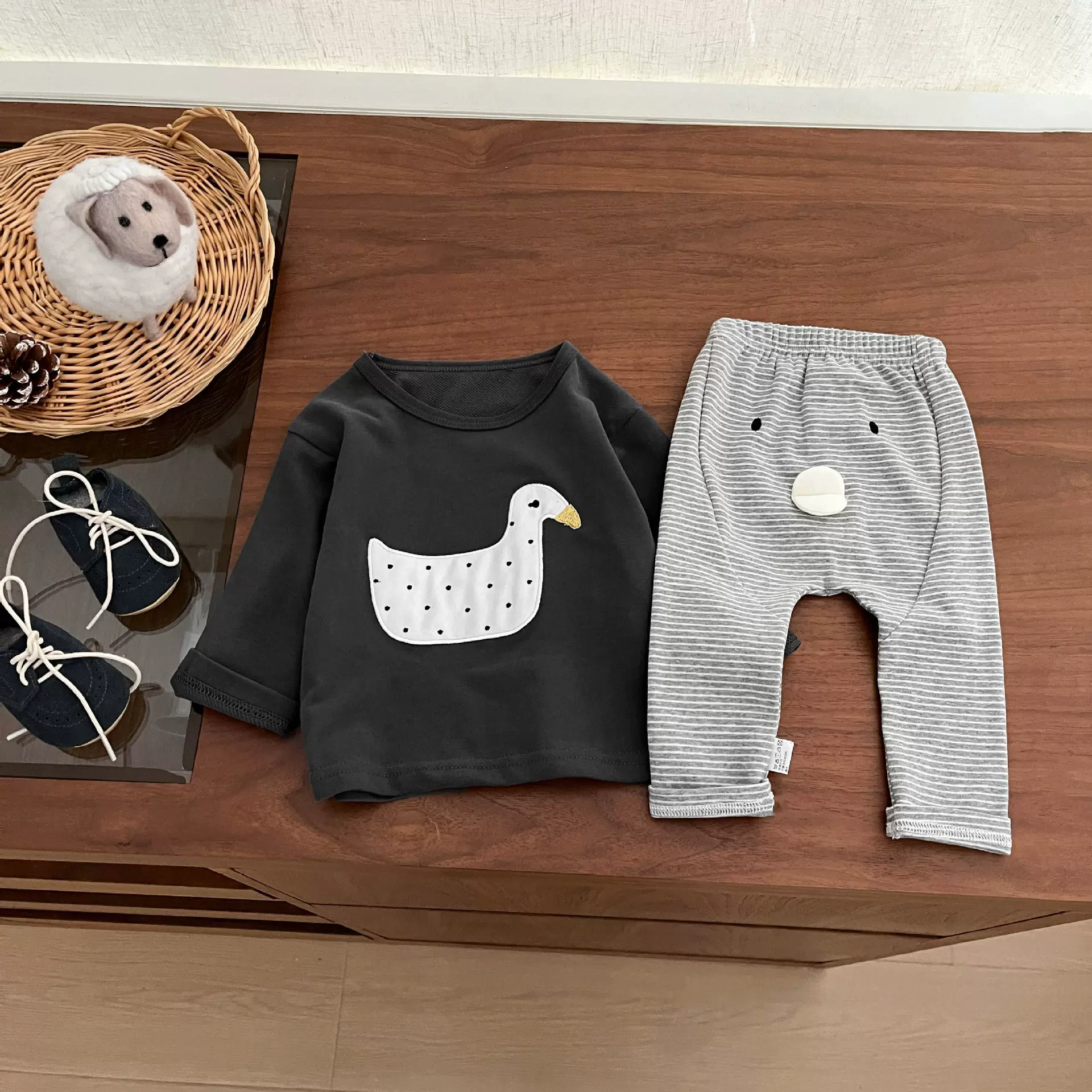 男女宝宝春秋韩版裤子婴幼儿条纹大PP打底裤春季小童外出洋气长裤