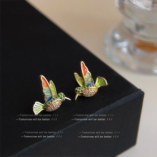 �`�ӿ� ���w�m�ŵ��Ͳ�ɫС�B���С���p���ʯ���h�߼��ж��Ů