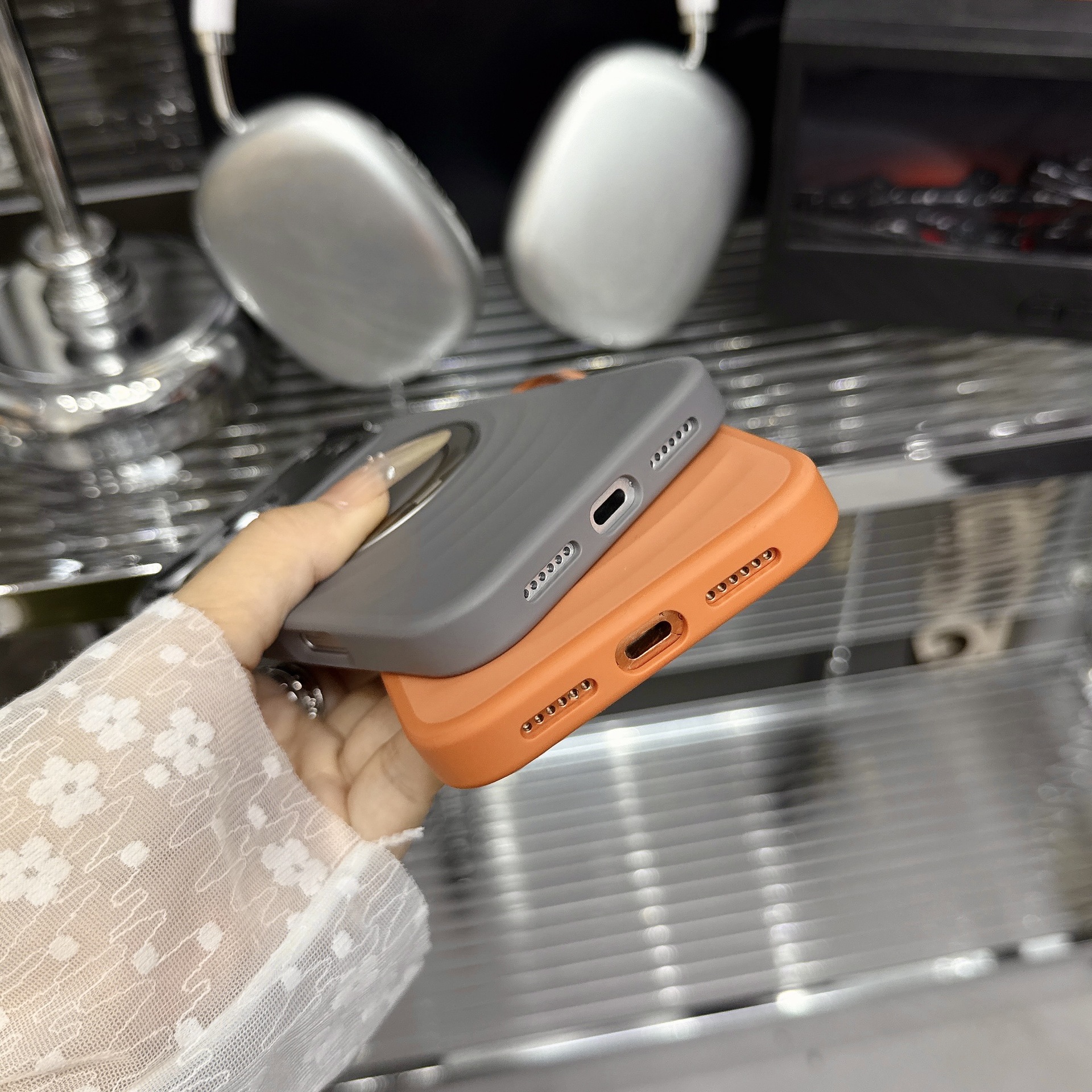 Magnetic Rotating Phone Case For Iphone Protective Cover_voghion.com