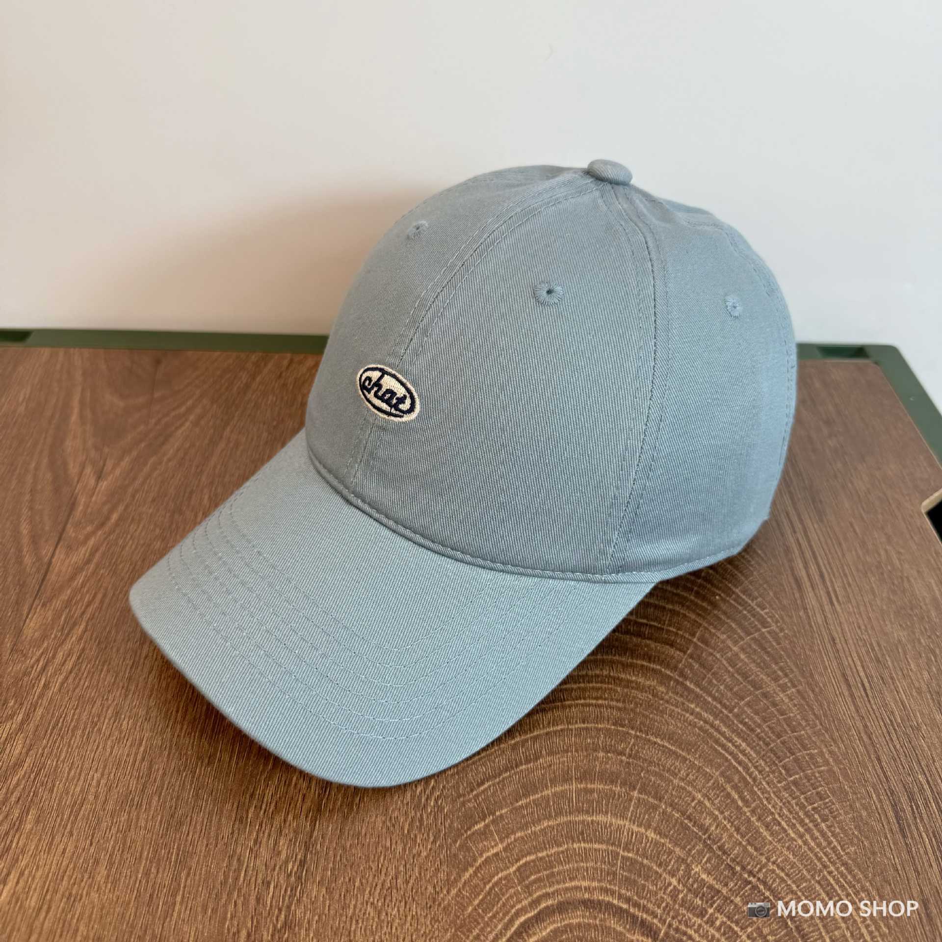 Moda chat bordado sombrero de béisbol para hombres cuatro estaciones, sombrero de lengua casual universal, sombrero de viento de la escuela coreana para mujeres muestran cara pequeña