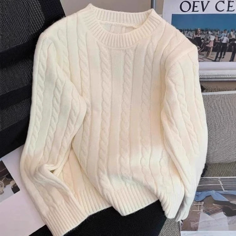 Корейский минималистский свитер с вышивкой свитер