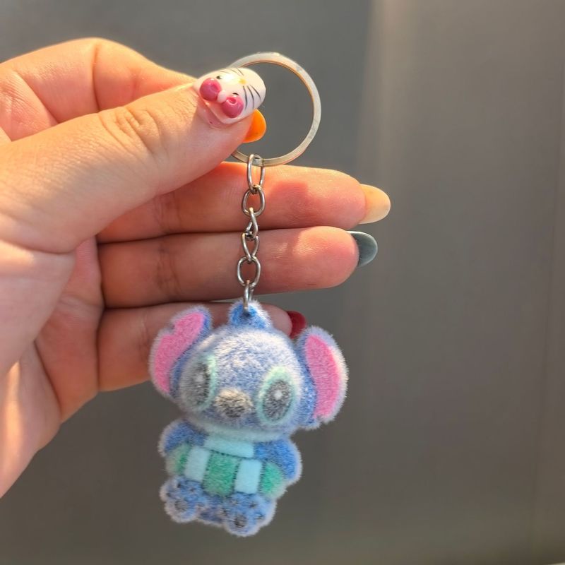 漫画ステッチキーホルダーペンダント立体植毛クマ人形車のキーホルダーバッグペンダント小さなギフト|undefined
