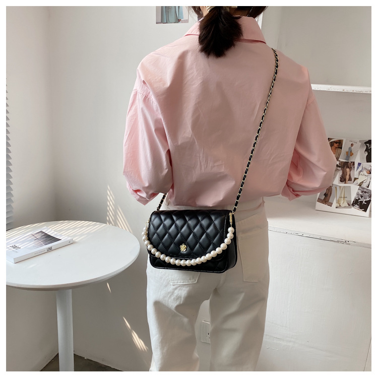 Fashion Pearl Chain Rhombus Embroidery Thread Messenger Small Square Bag Wholesale display picture 49