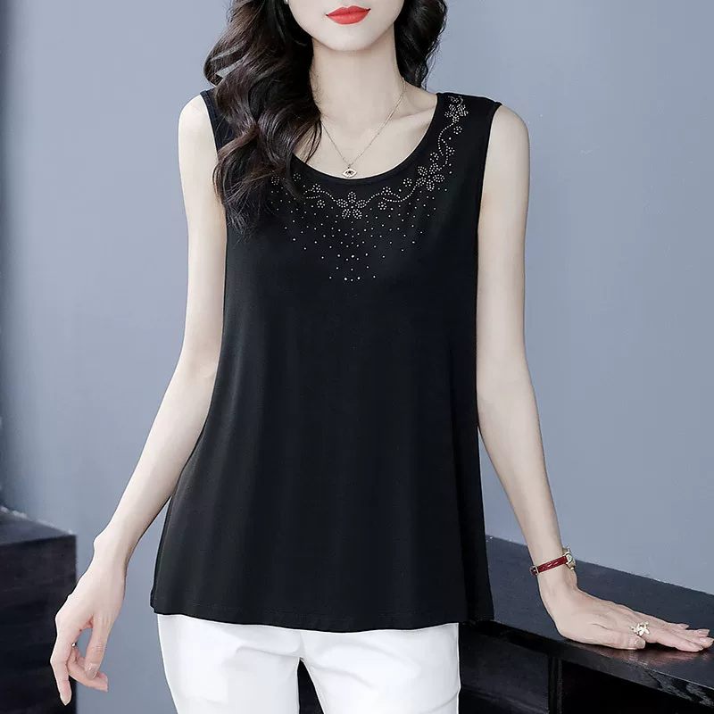 Summer fashionable T-shirt for leisure, fitted, backless, lifting effect, plus size