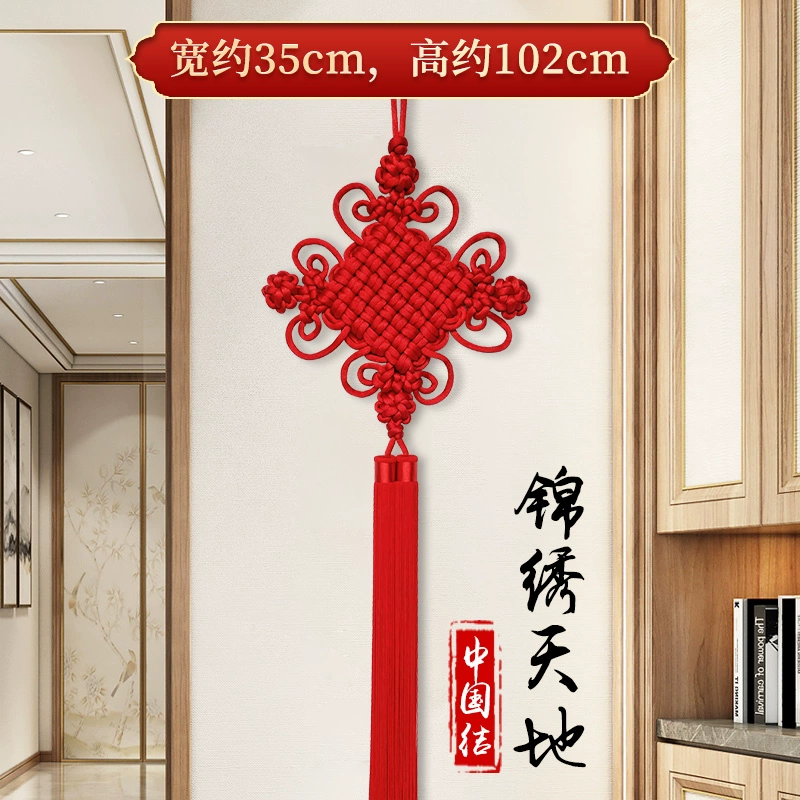 Ручной китайский узел подвески в коридоре дома