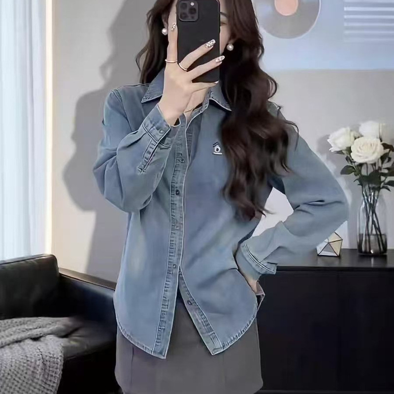 2026 Fall Collection: Women's Long-Sleeve Embroidered Loose-Fit Casual Relaxed College-Style Denim Shirt Top, New Design 2026 Fall Collection: Women's Long-Sleeve Embroidered Loose-Fit Casual Relaxed College-Style Denim Shirt Top, New Design