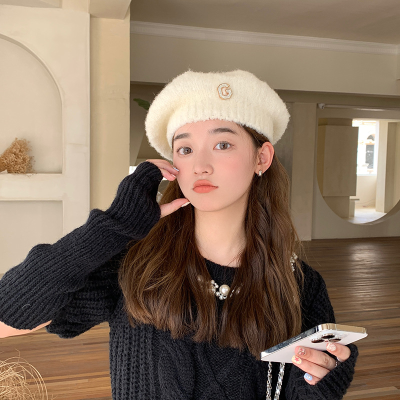 Neue japanische Plüsch-Malermütze, koreanische Version, modische und niedliche Strickmütze, Herbst und Winter, neue Damen-G-Label-warme Baskenmütze_voghion.com