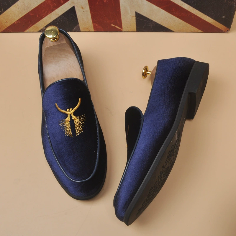 Весенний новый английский стиль флоат-флоат обувь ленивый вышивка скраб повседневная меховая обувь мужской бизнес