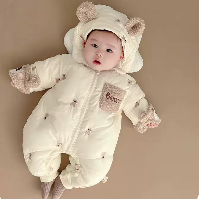 婴儿衣服秋冬季装连体衣宝宝棉服拜年百天满月服过年时尚爆款冬装