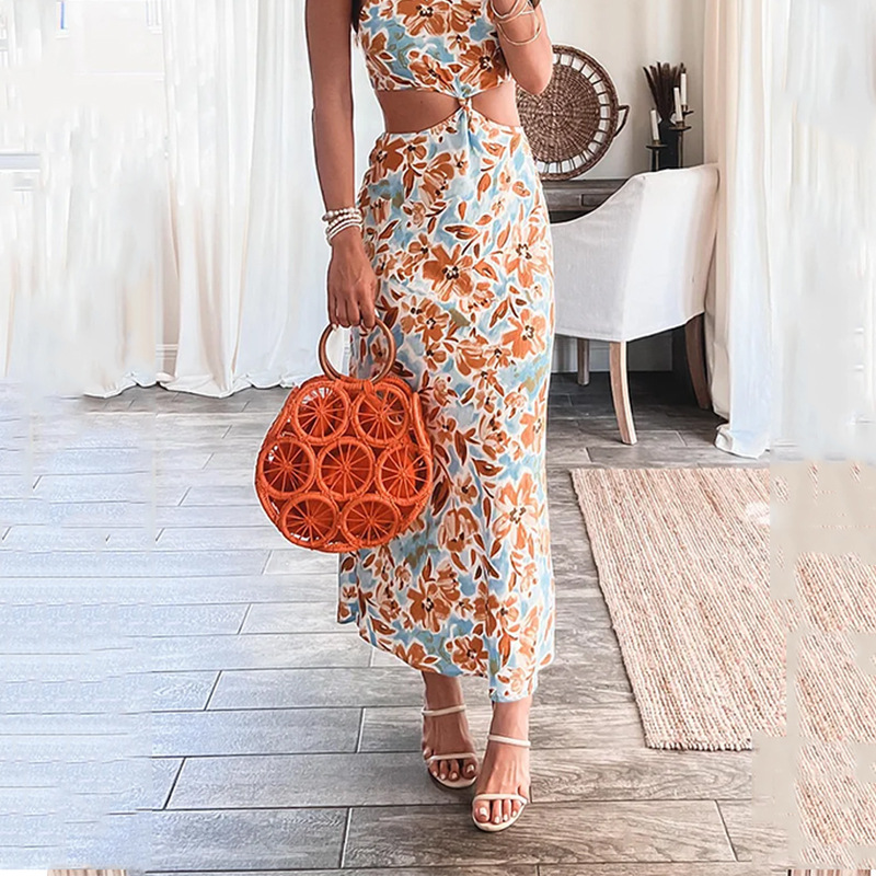 Floral Print Halter Neck Dress - Image 2