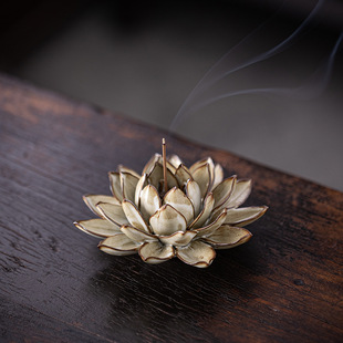 Handmade Lotus Incense Holder for Home Indoor Vintage Incense Burner with Celadon Kiln Incense Holder Small Ornament