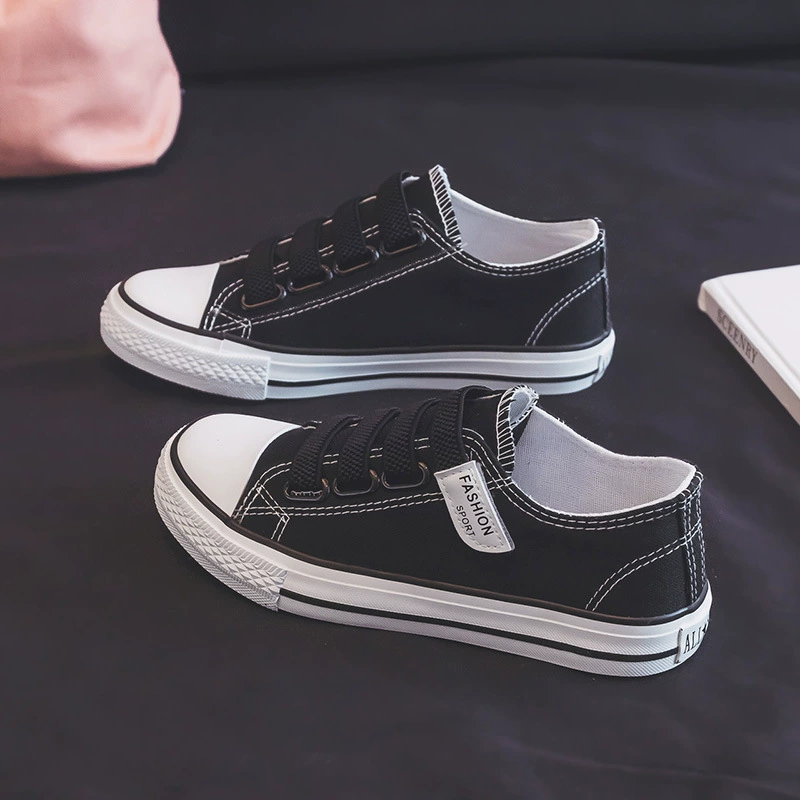 Белые туфли Женская обувь 2022 Интернет-знаменитости Новая весенне-Осенняя обувь для досок Студенты Джокер Белые туфли Парусиновая обувь на липучке