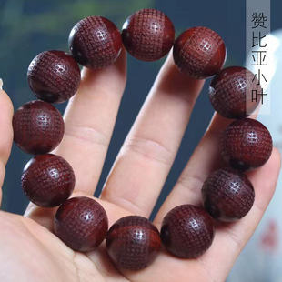 ٝ�ȁ�С�~��̴�Ľ��������ִ� Ҏ��2.112�w��Ů�������S��