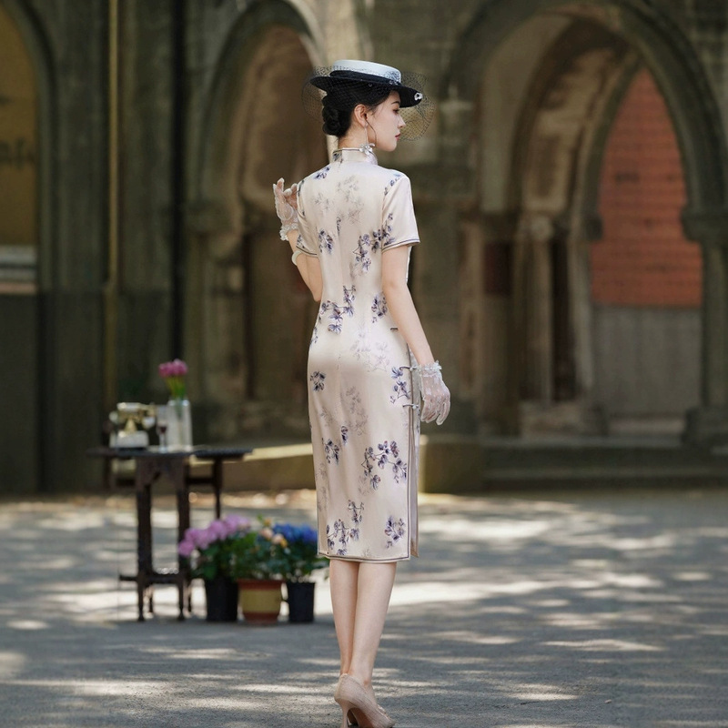 Improved High-End Silk Qipao Summer 2026 New Style Chinese Style Elegant Mid-Length Wedding Banquet Dress Made of Mulberry Silk