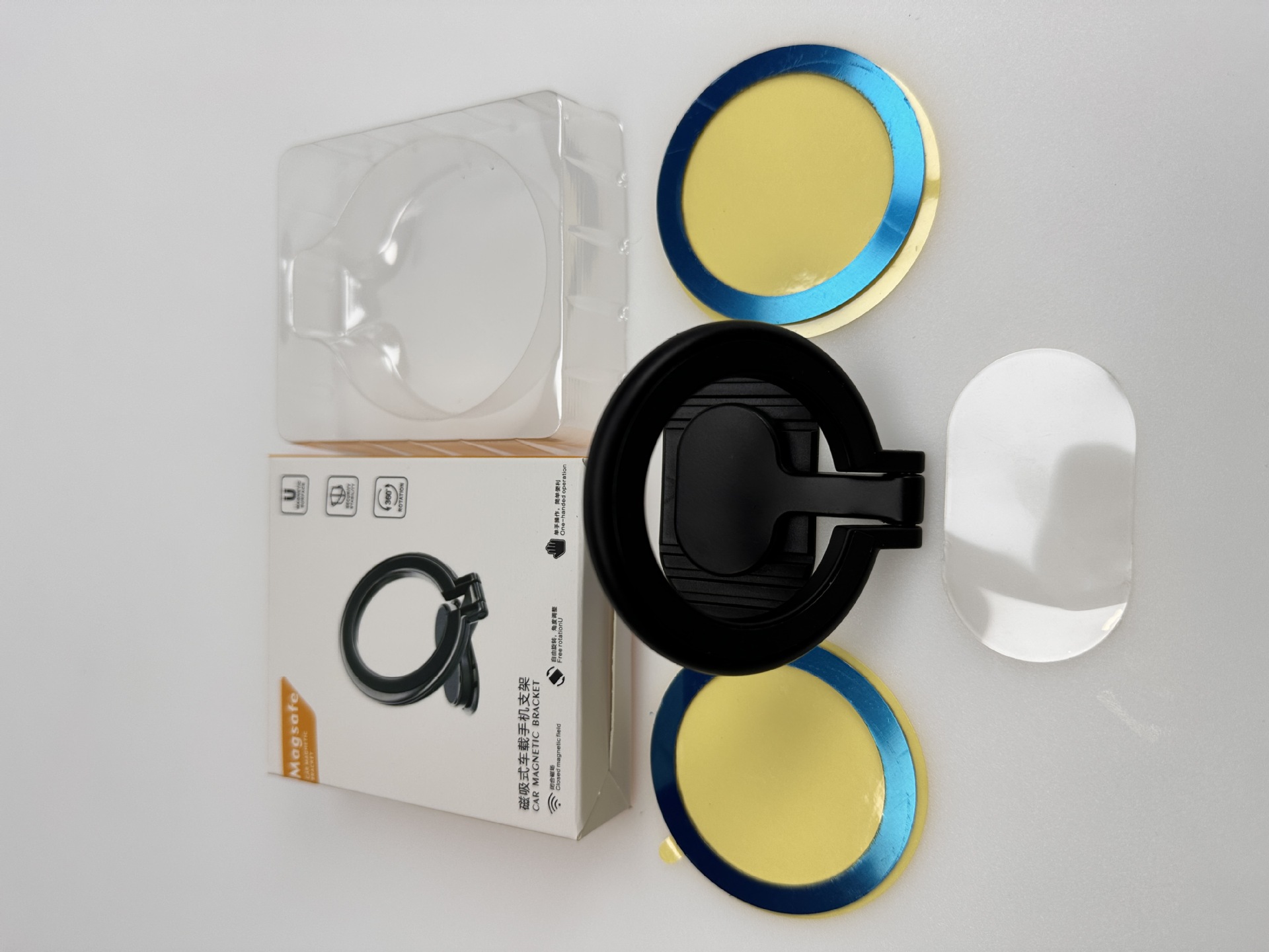 Mobile Phone Car Holder New Magnetic Folding Floating Navigation Car Fixed Suction Cup Creative Metal