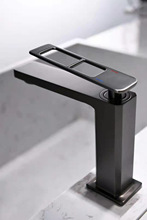 新款面盆水龙头冷热洗脸盆龙头浴室卫生间高端浴室柜搭配面盆龙头