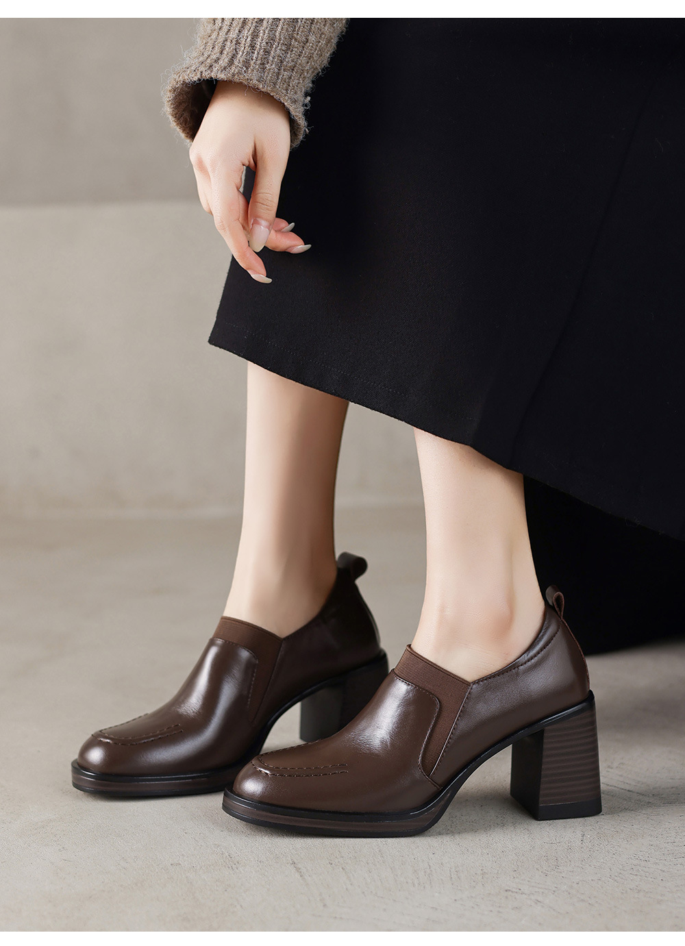 Giày cao gót nữ loafer cổ điển mũi sâu gót vuông 7.5 cm da bò thật — màu nâu chi tiết 17