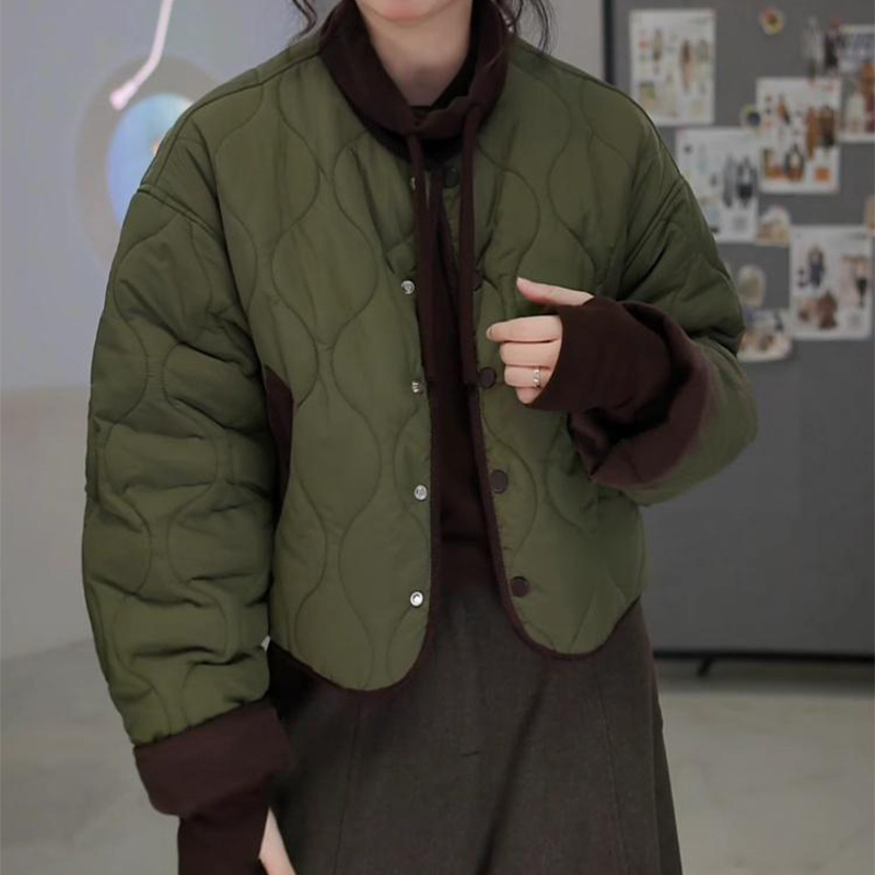 设计感圆领撞色单排扣加厚保暖棉服女2025冬季新款宽松显瘦棉衣潮