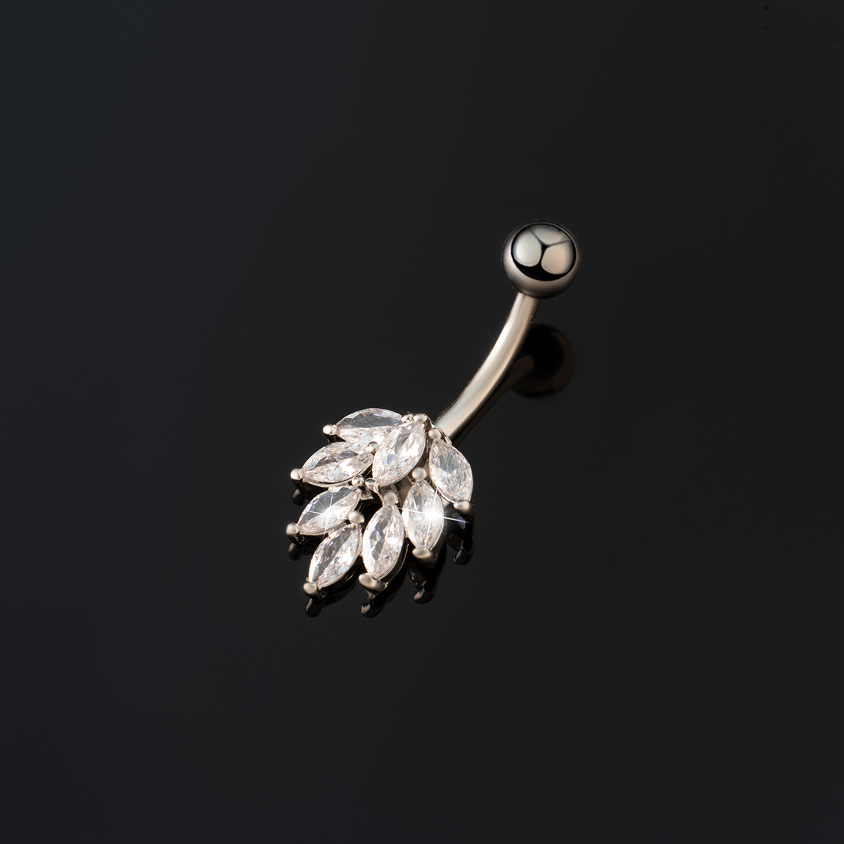 Stainless Steel Navel Ring With Zirconia Leaf Design For Women_voghion.com