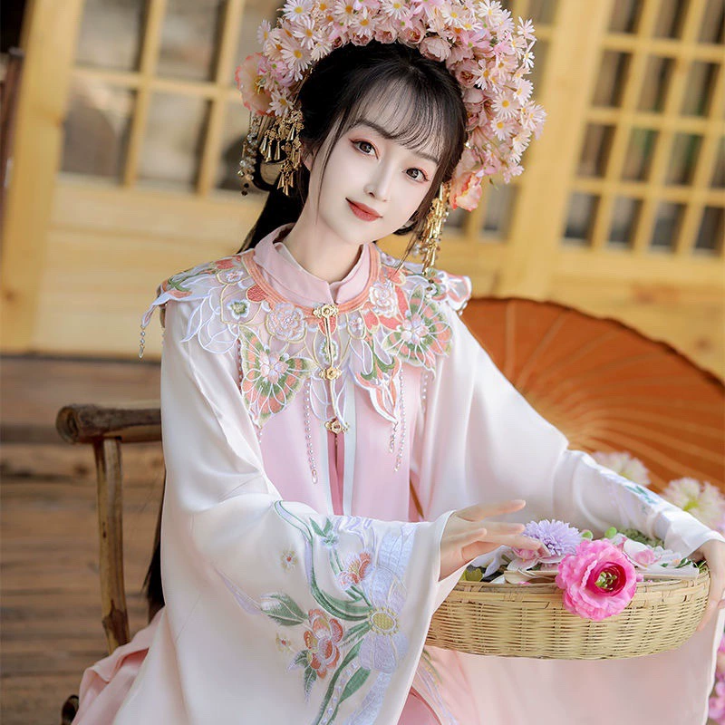 2024 новый взрослый цветок Hanfu камелия Ming тяжелая вышивка облачный плечевой воротник женский платье платье с лапшой