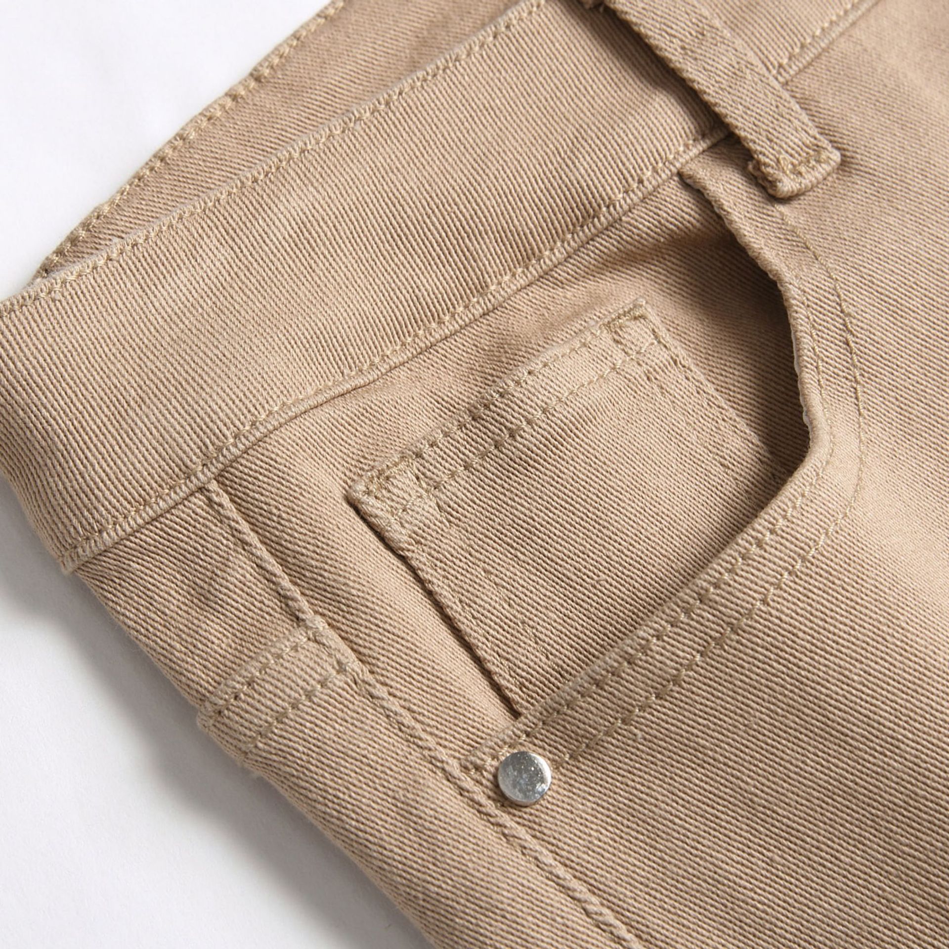 525g Weight Full Length Pants Length 95 Fabric Type Mid Waist Waist Line Jeans, Pencil Pants/Skinny Pants Pants Type Micro-Elastic Elasticity Weekend, Street Occasion Skinny Fit Type Summer, Spring Season Men'S Gender Washed Design High Street Style High Street 95 Full Length Washed Jeans Pencil Pants/skinny Pants 183