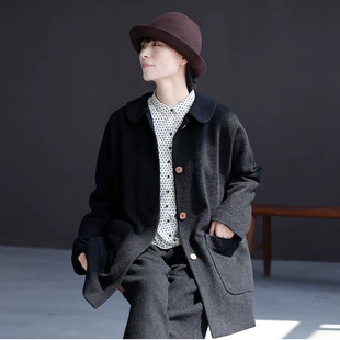Winter black woolen keep warm coat, jacket, 2020