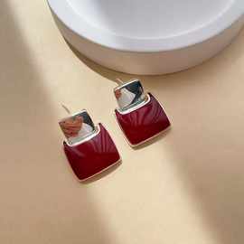 s925银针法式潮流耳环简约气质滴油安可拉红轻奢高级感耳饰批发女