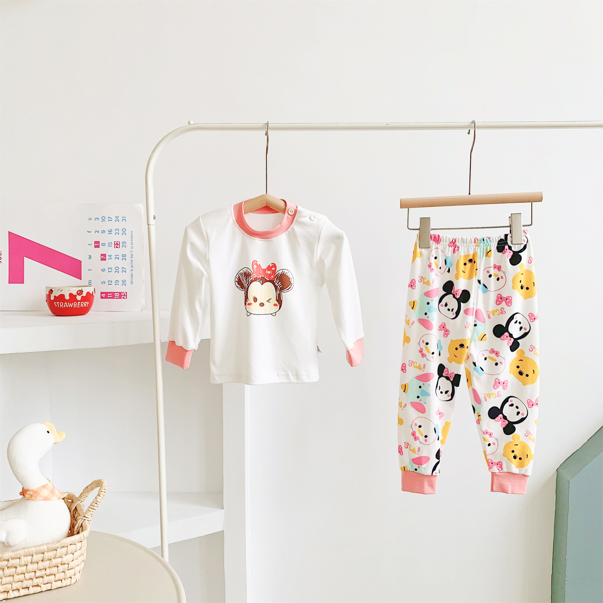 sku_0003_5FE0F4BB-FF4E-4BB5-9D