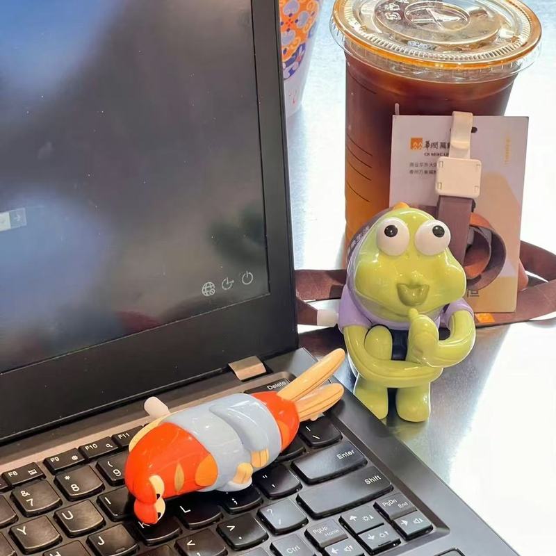 新しい時計じかけのおもちゃスポンジボブスマートフィッシュオーナメントかわいい子供のギフト抽象時計じかけのおもちゃ壊れた魚|undefined