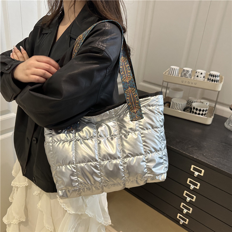 大容量托特包女加厚保暖羽绒包秋季太空棉包包韩版时尚单肩手提包|undefined