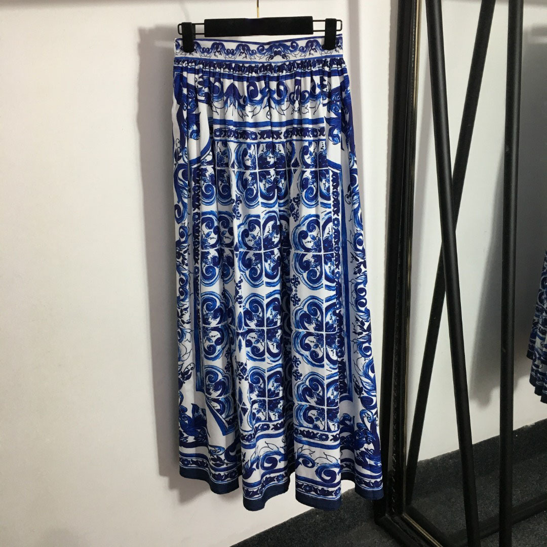 Sling Half Skirt Set Image 7