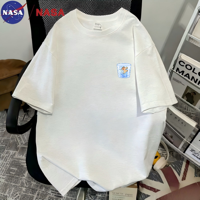 NASA co-branded ice cube bear small print T-shirt, summer unisex loose casual niche trendy brand short sleeve NASA co-branded ice cube bear small print T-shirt, summer unisex loose casual niche trendy brand short sleeve