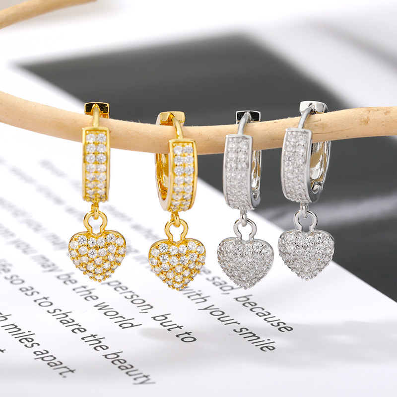 Nouvelles Boucles D&#39;oreilles En Zircon En Forme De Cœur display picture 1