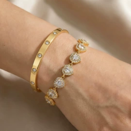 手链;项链;手环