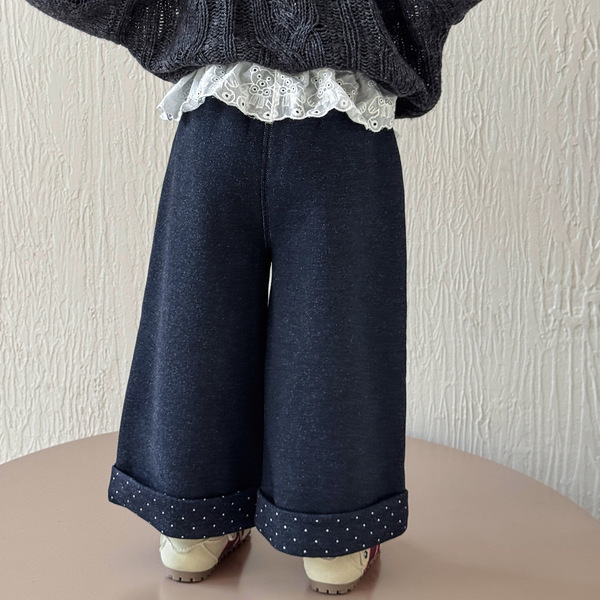 Demi-season trousers
