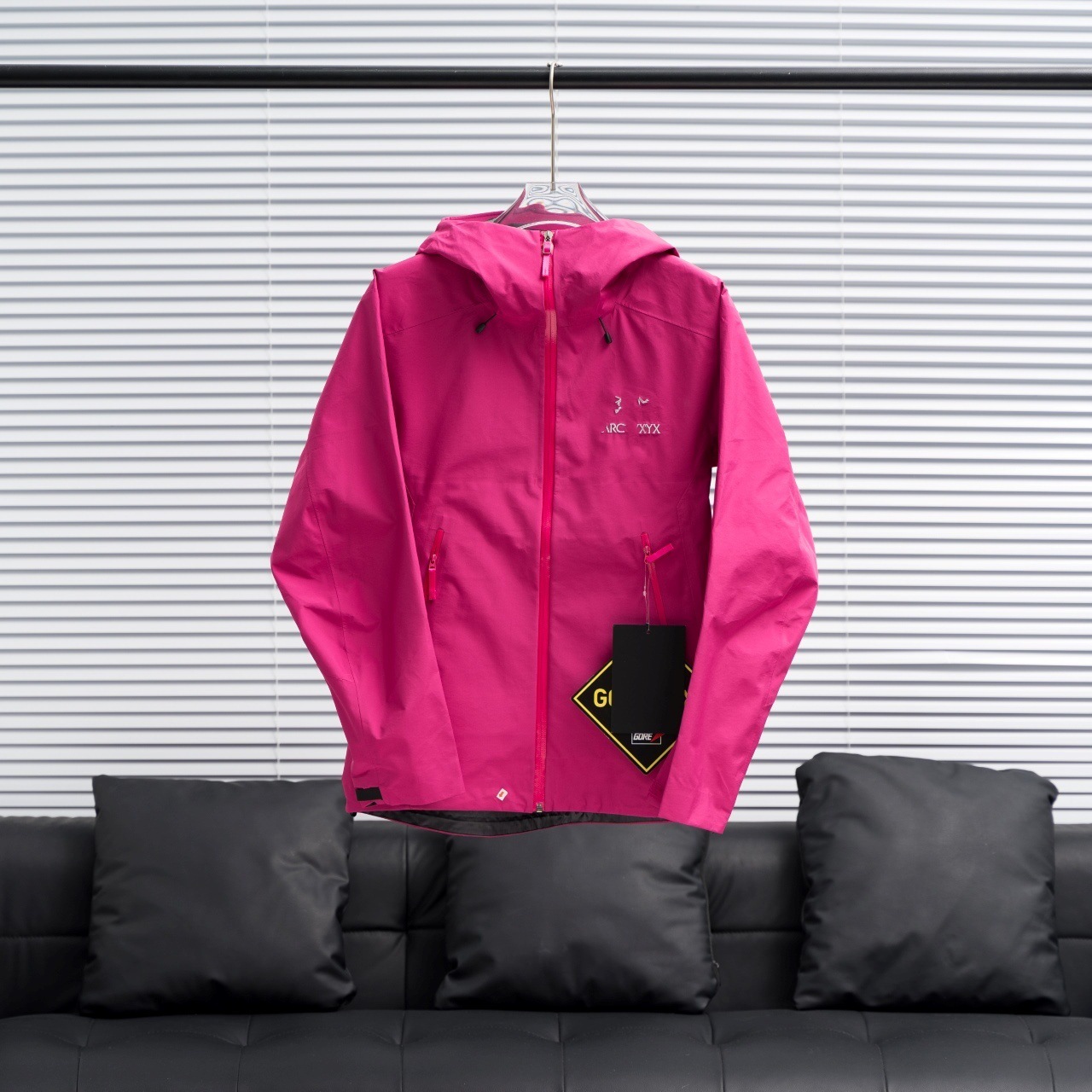 Transfronterizo suministro directo de LT Bird 's home con el mismo tipo de chaqueta de asalto masculina y femenina al aire libre impermeable abrigo de cáscara suave