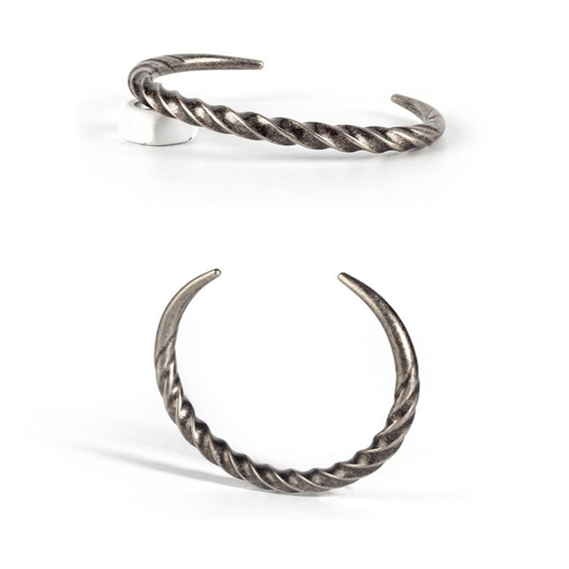 Retro universal bracelet for men and women