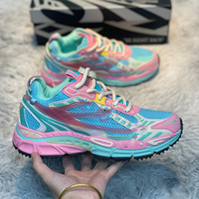 �羳OW�����^���ߺ���ϵ�Ь�Cе�Lײɫ���e�\��ЬRight Back��Ь