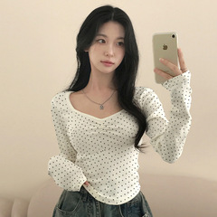 甜美少女感褶皱V领波点长袖T恤2025早秋别致休闲新款针织打底上衣