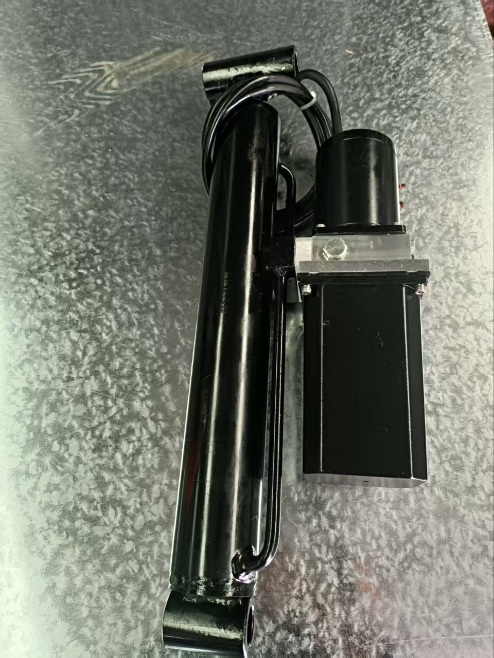 厂家供应电动推杆电液推杆工业推杆大功率推拉杆有刷直流电机