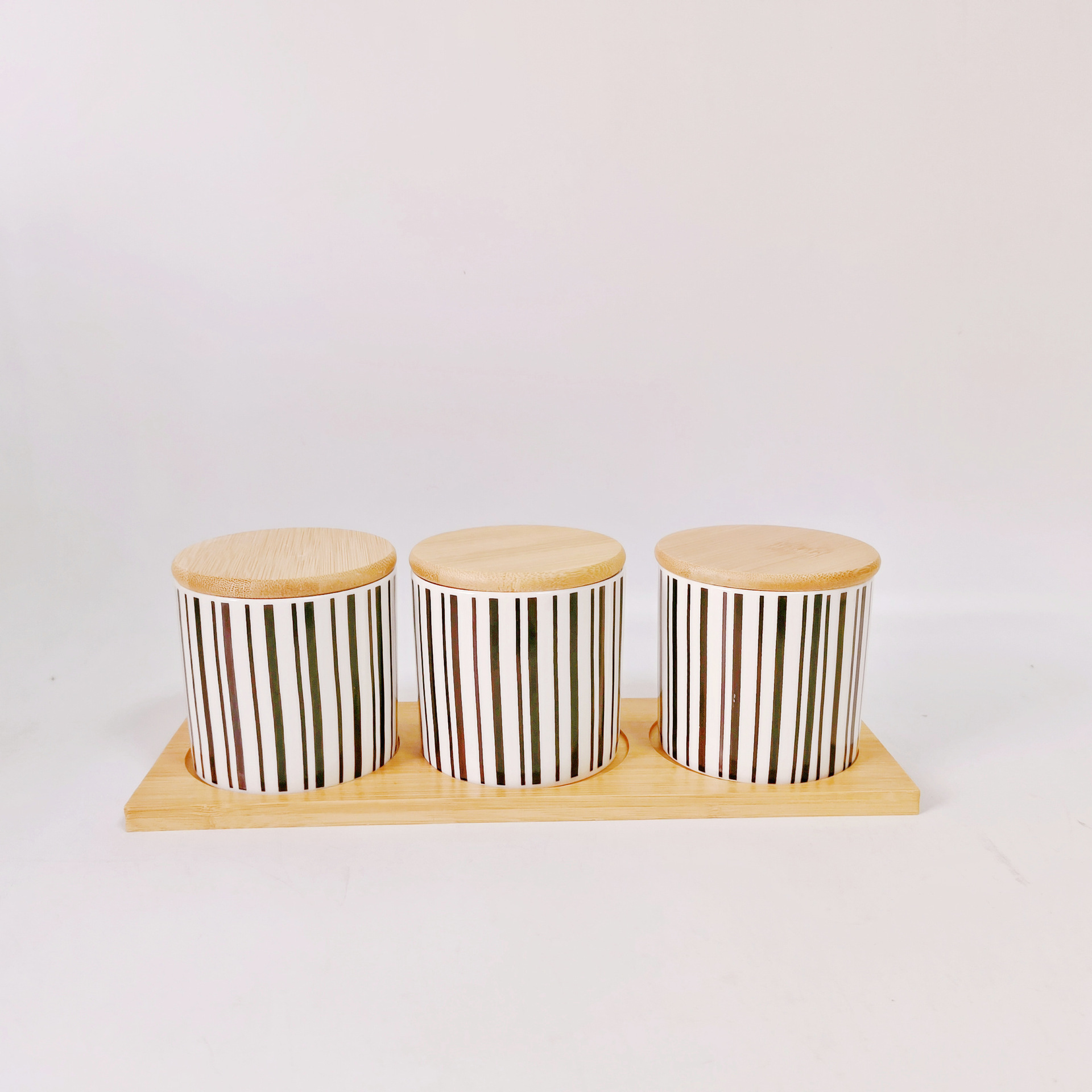 Simple Oriente Medio Exportación de cerámica sellada Jar cocina condimento Jar con bandeja de madera de 2 piezas de almacenamiento condimento Jar