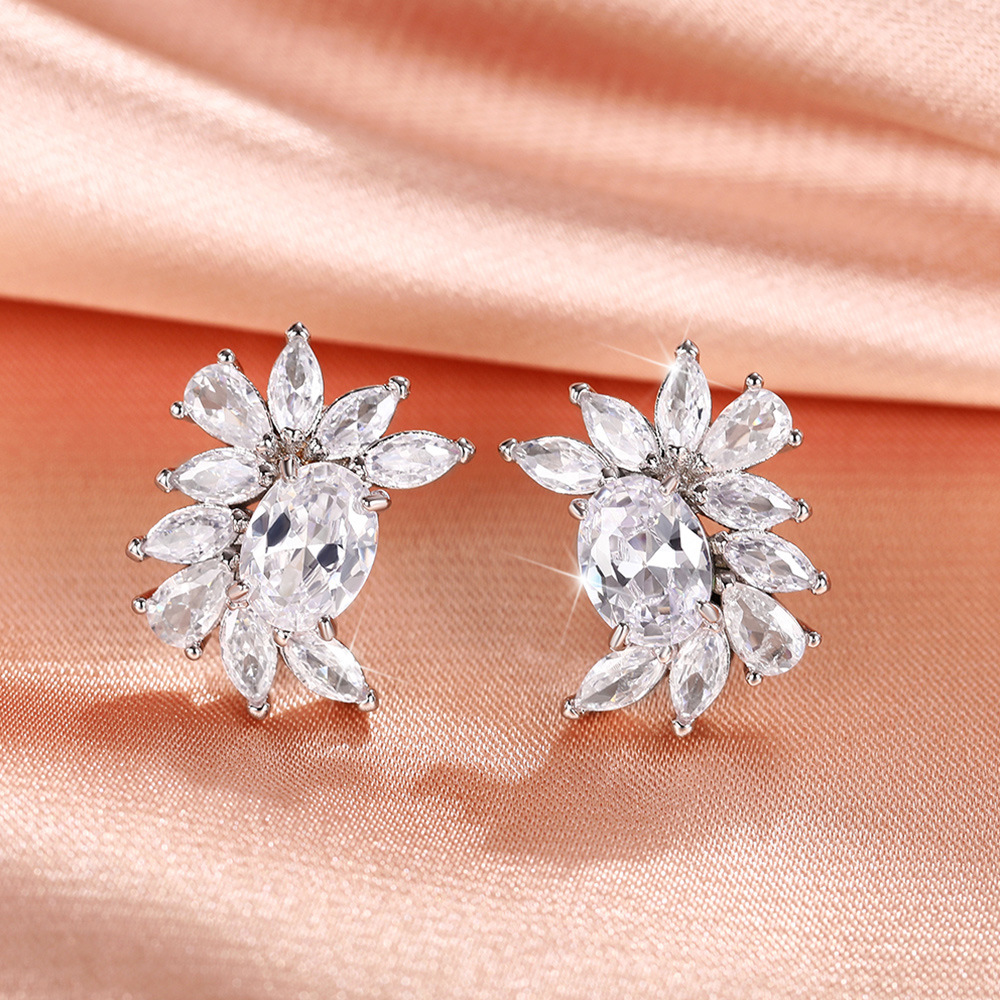 Flower Pattern Fashion Flower Copper Ear Studs Inlay Zircon Copper Earrings