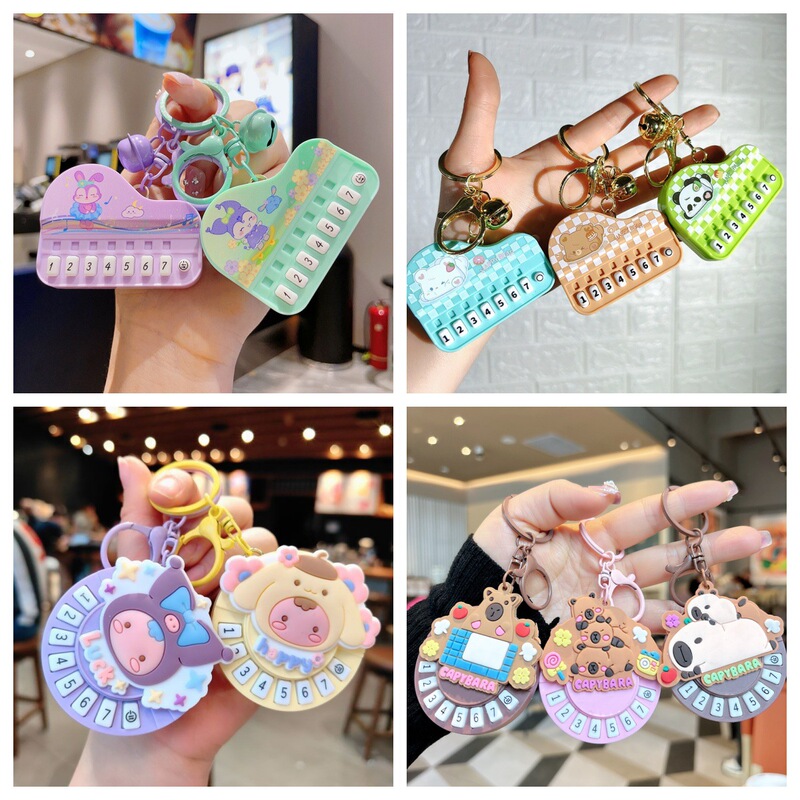 New Cross-Border Mini Piano Keychain Cartoon Cute Playing Piano Sanrio Music Toy Small Pendant
