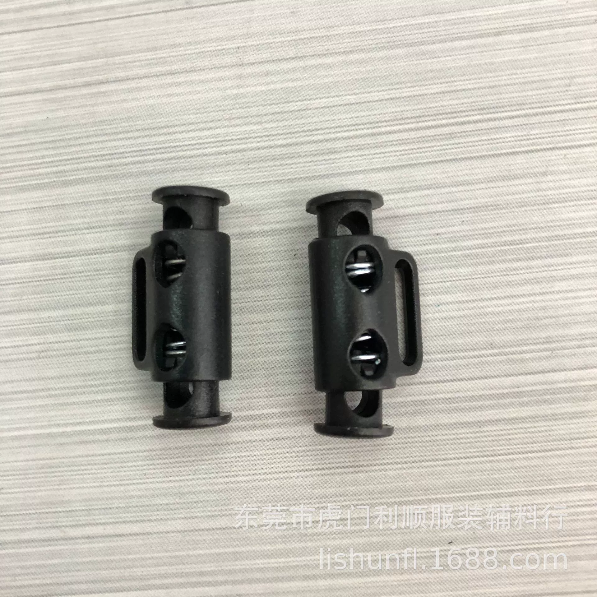 Производитель круглая двусторонняя пружинная пряжка с двумя отверстиями и ушками, цилиндрическая пряжка с двумя головками, пряжка для регулировки шнурка, противоскользящая пряжка