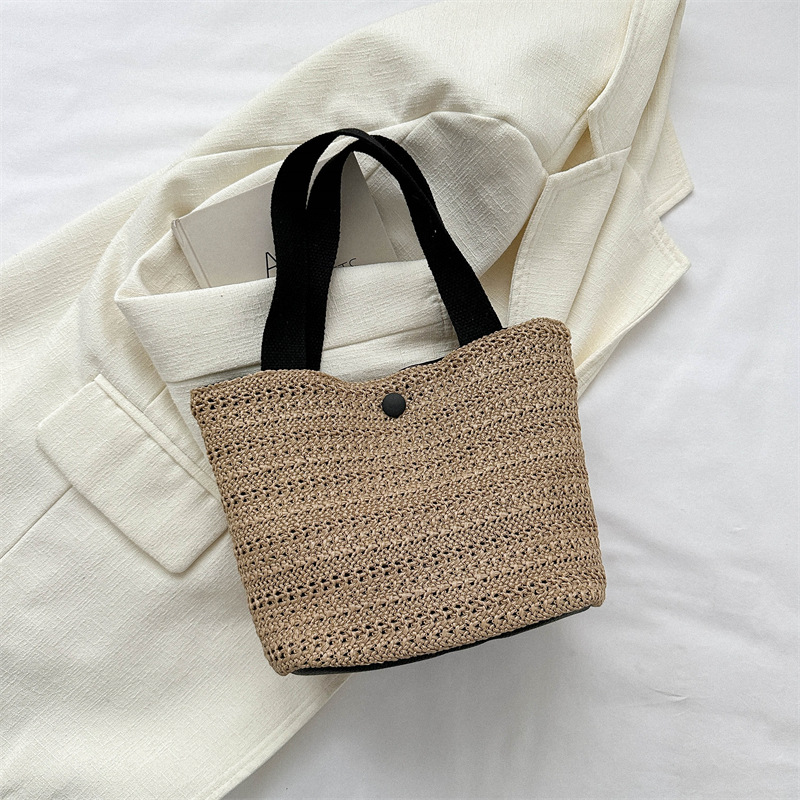 Bolso de moda de gran capacidad de trenzado de moda 2024 primavera nuevo estilo versátil bolso de hombro brazo bolso especial