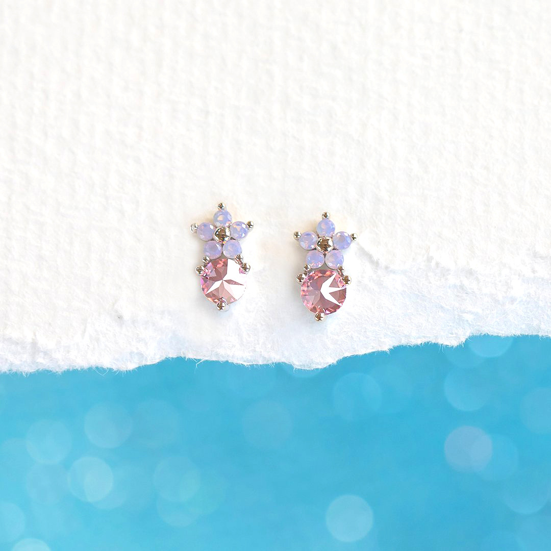 Simple Style Flower Brass Ear Studs Inlay Artificial Gemstones Copper Earrings