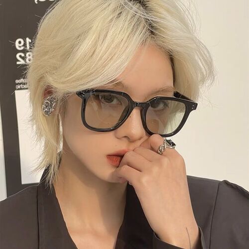 Cross-border G brand two points nail polish multi-color sunglasses blush gradient color sunglasses summer bare face magic sun glasses