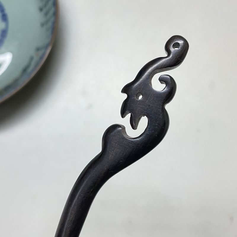 Fengchu short nose black sandalwood